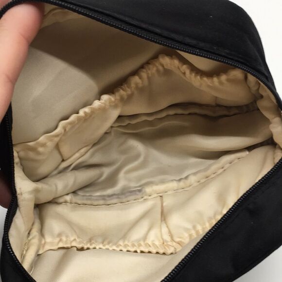 Giorgio Armani Parfums Pouch Satin Cosmetics Makeup Bag with Gold Tone hardware - Picture 10 of 16